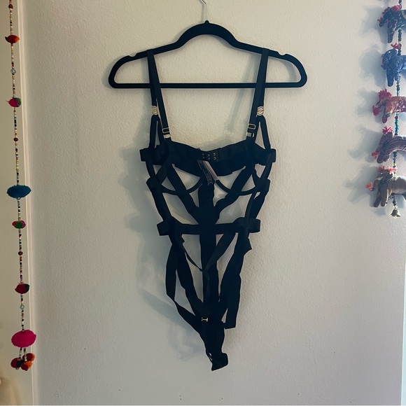 NWT Victoria’s Secret bondage teddy - Picture 5 of 6